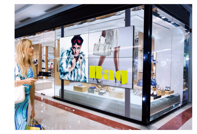 Video Wall Installation mit der SF2-Serie von Panasonic Video Wall Installation mit der SF2-Serie von Panasonic